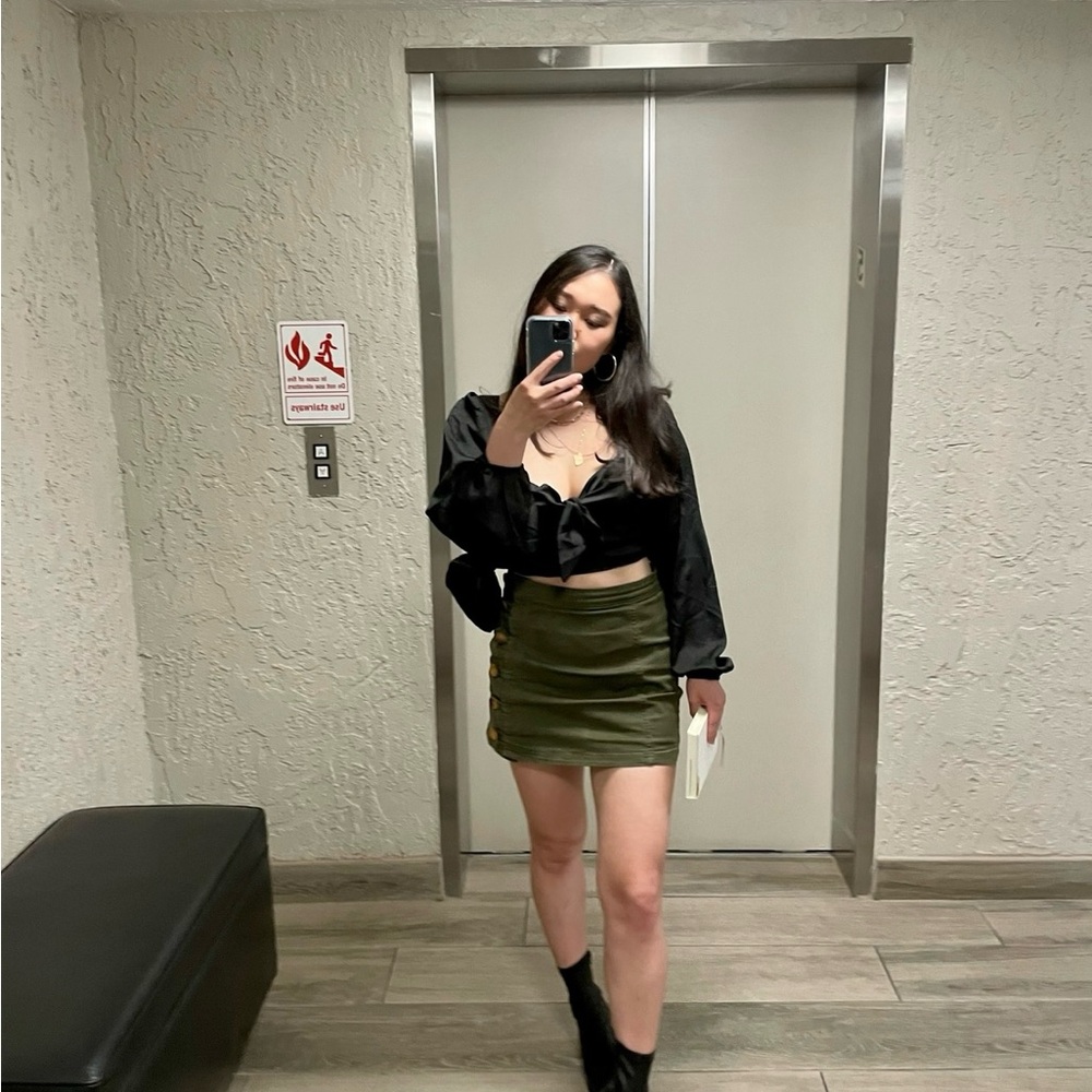 Free People Olive Green Button Mini Skirt – Size 4